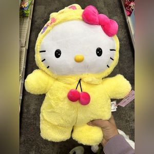 NWT 2024 Hello Kitty Easter Greeter